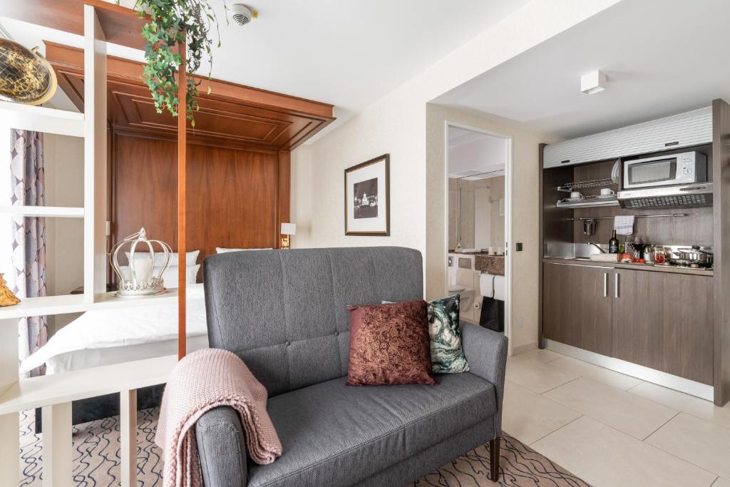 AdvaStay by KING's - Resim 16