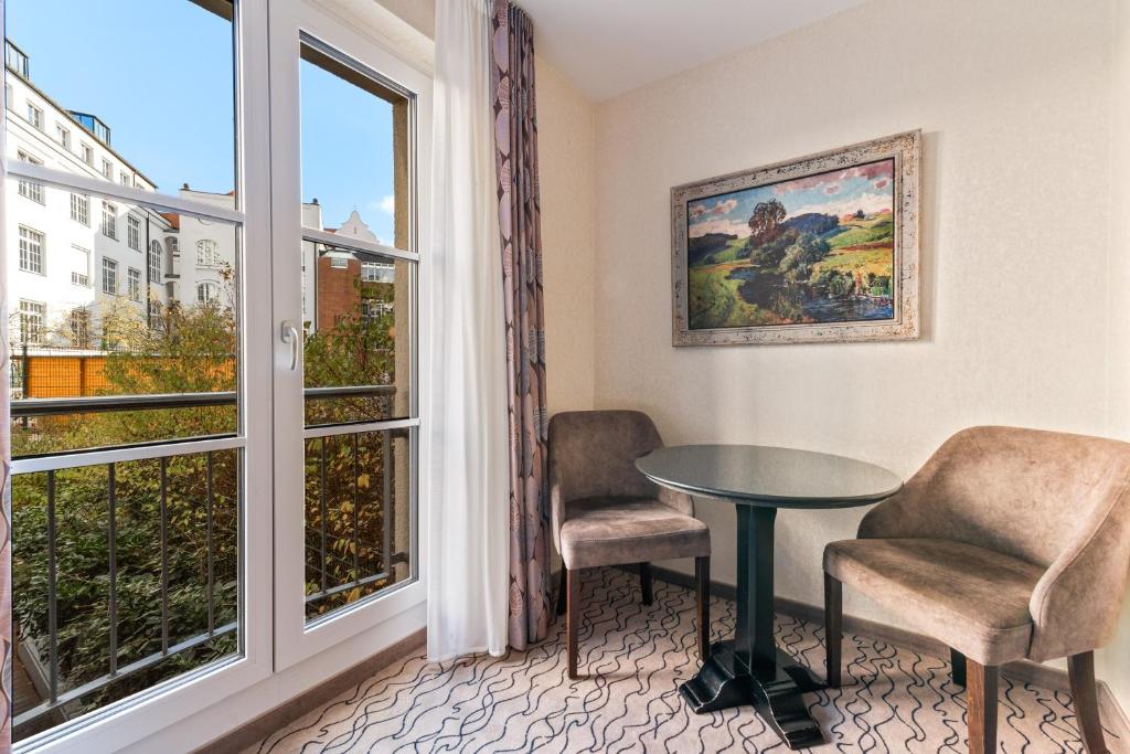 AdvaStay by KING's - Resim 14