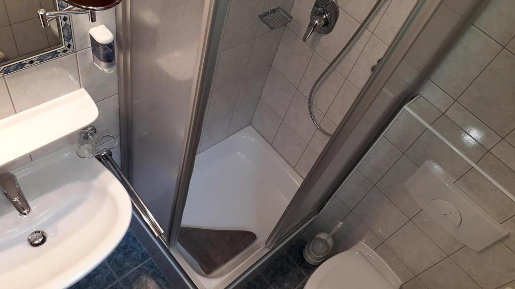 Ένα μπάνιο στο Hotel Garni Corinna