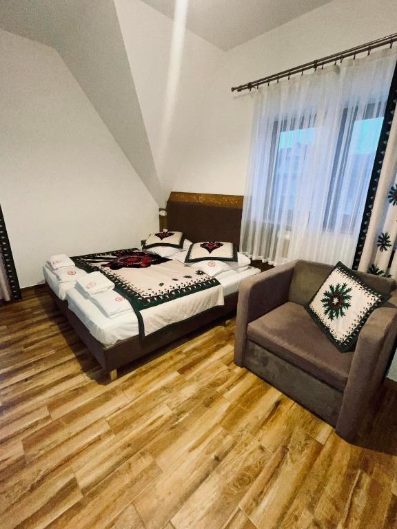 Pod Tatrami 1 & SPA - Komfortowe Noclegi z wyżywieniem, blisko Term Bania - 豪华四人间