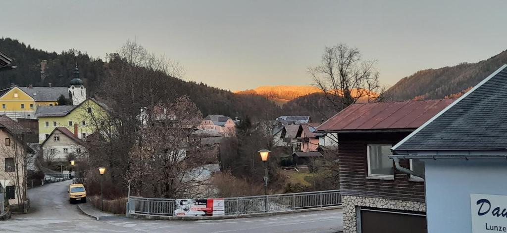 Nespecifikovaný výhled na hory nebo výhled na hory při pohledu z apartmánu