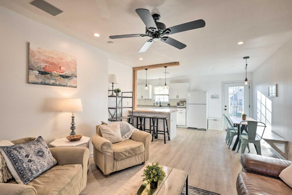 Holiday home Updated Taylors Home about 10 Mi to Greenville!, Greer