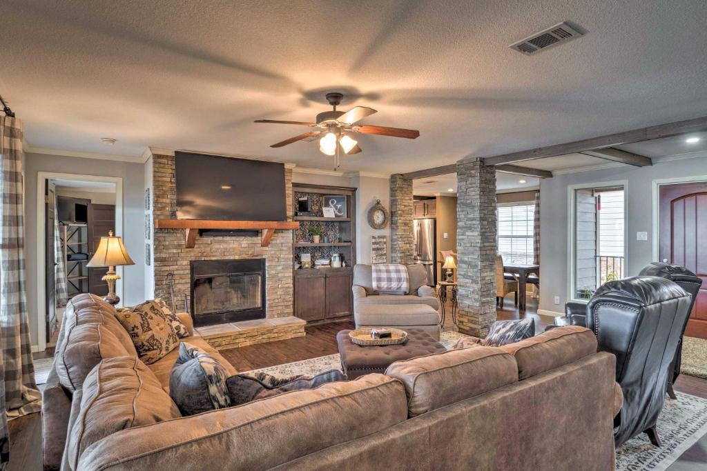 Waterfront Louisiana Vacation Rental with Dock!, Alliance (updated