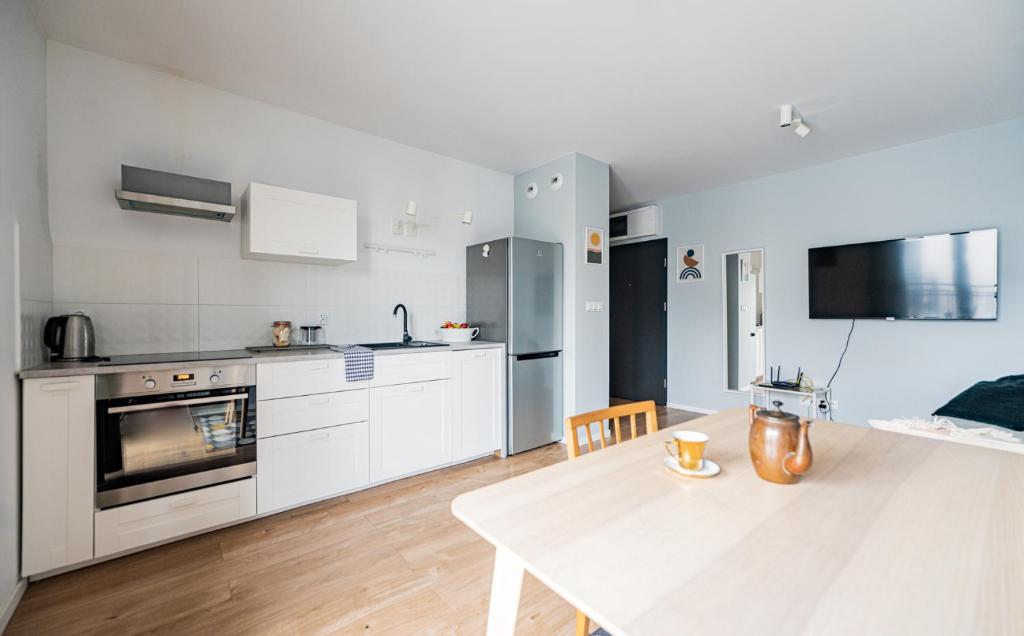 POLAKA Apartment ~ Self Check-In 24 ~ Car Park ~Lift - 1