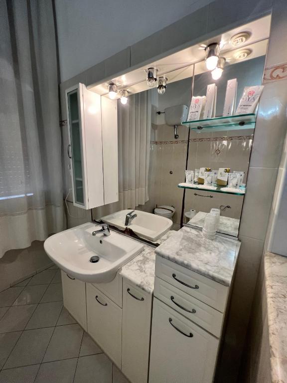 Koupelna v ubytování Hotel Lungomare