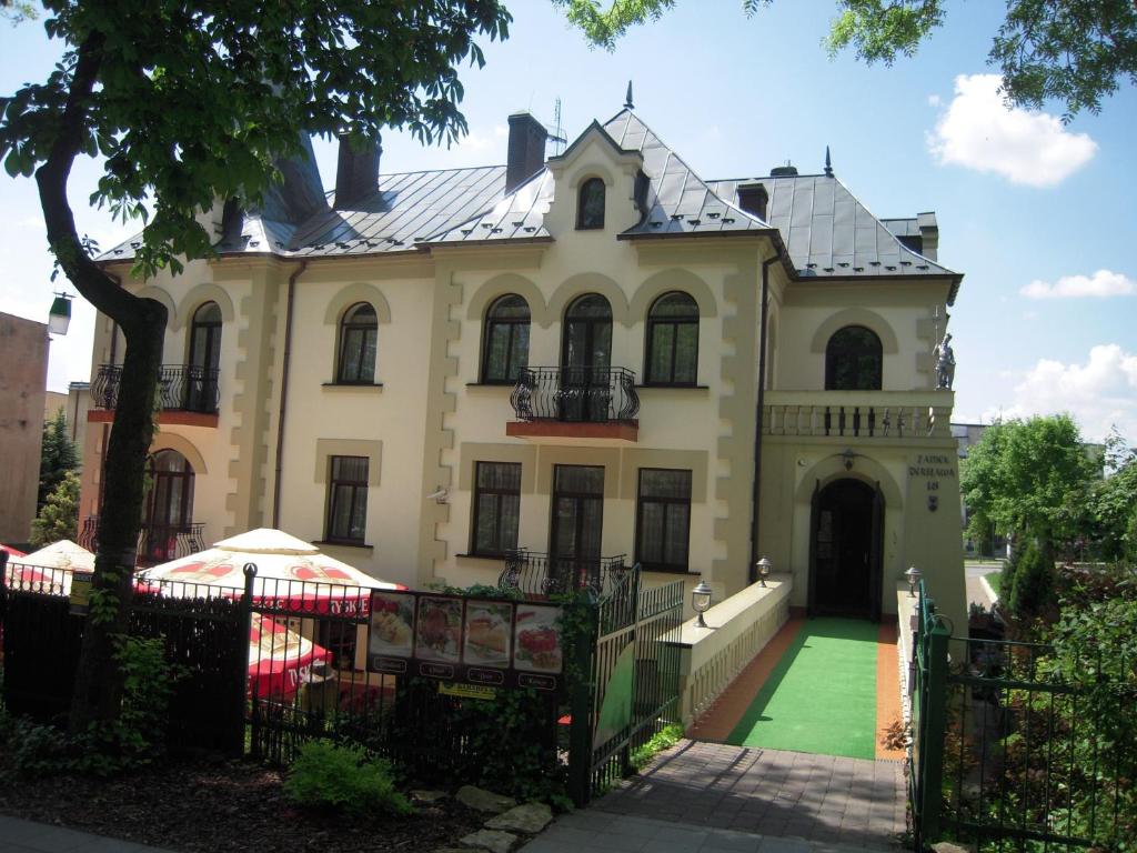 Budynek, w którym mieści się obiekt B&B