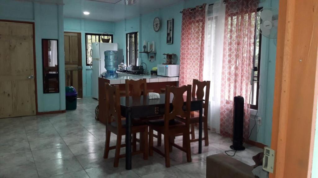 Fotografie z fotogalerie ubytování Casa Ciri v destinaci Puerto Viejo
