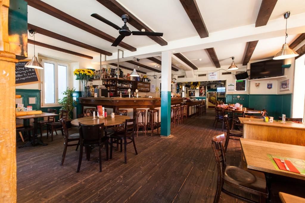 Happy Inn Lodge - Resim 15