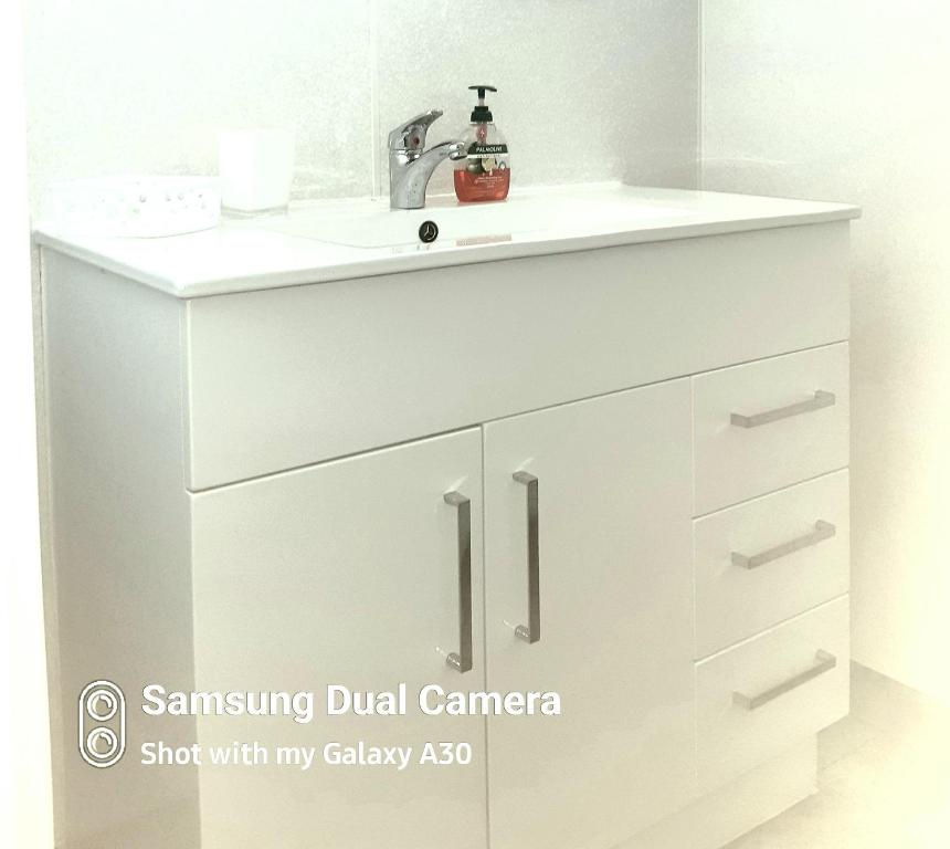 Aaron Court Motel - Resim 9