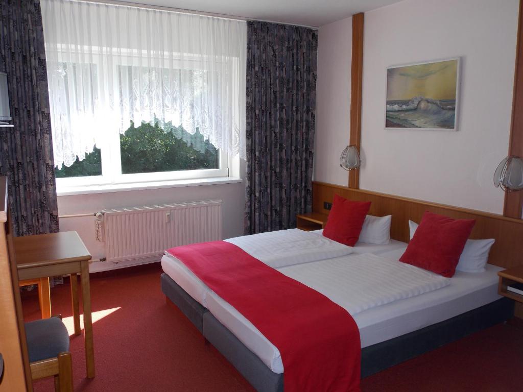 Postel nebo postele na pokoji v ubytování Miles Hotel Berlin