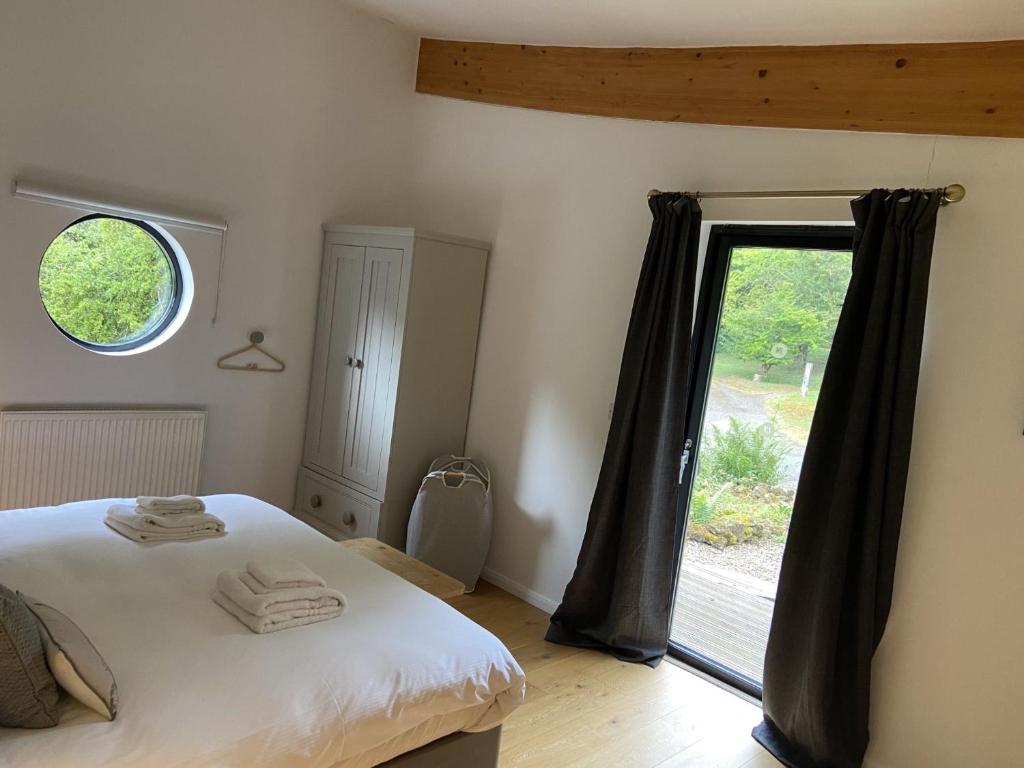 Yorkshire Dales Lodge 12 by Together Travel - 3-Bed Family Retreat 5