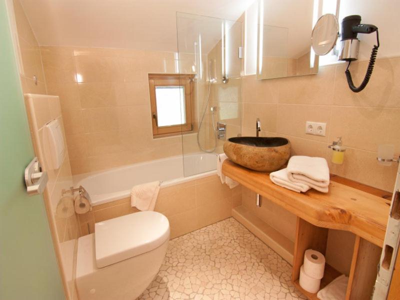 Kúpeľňa v ubytovaní Aparthotel Krösbacher