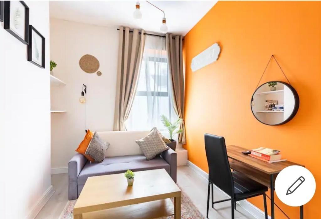 skyline King suites 202 - Housity