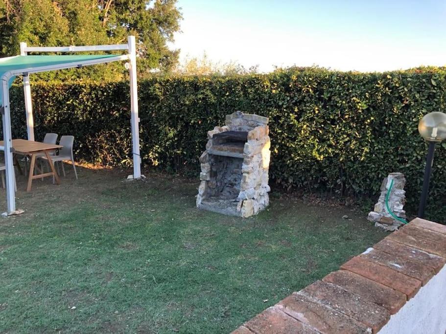 Um jardim em Villetta a schiera nei pressi del mare