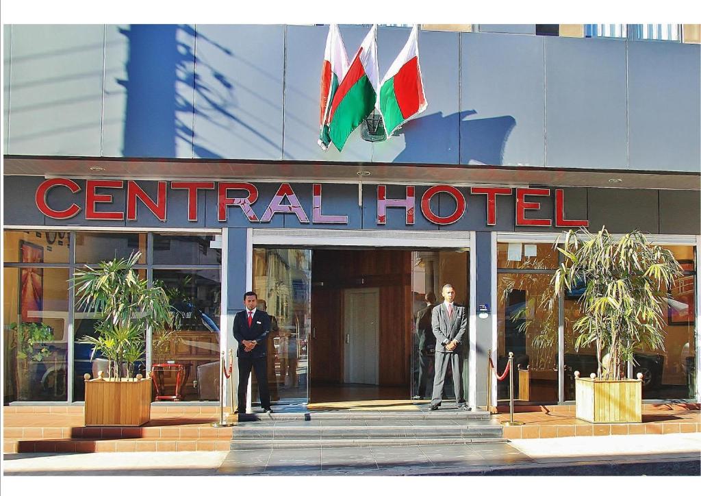 Fasade eller inngang på Central Hotel Tana