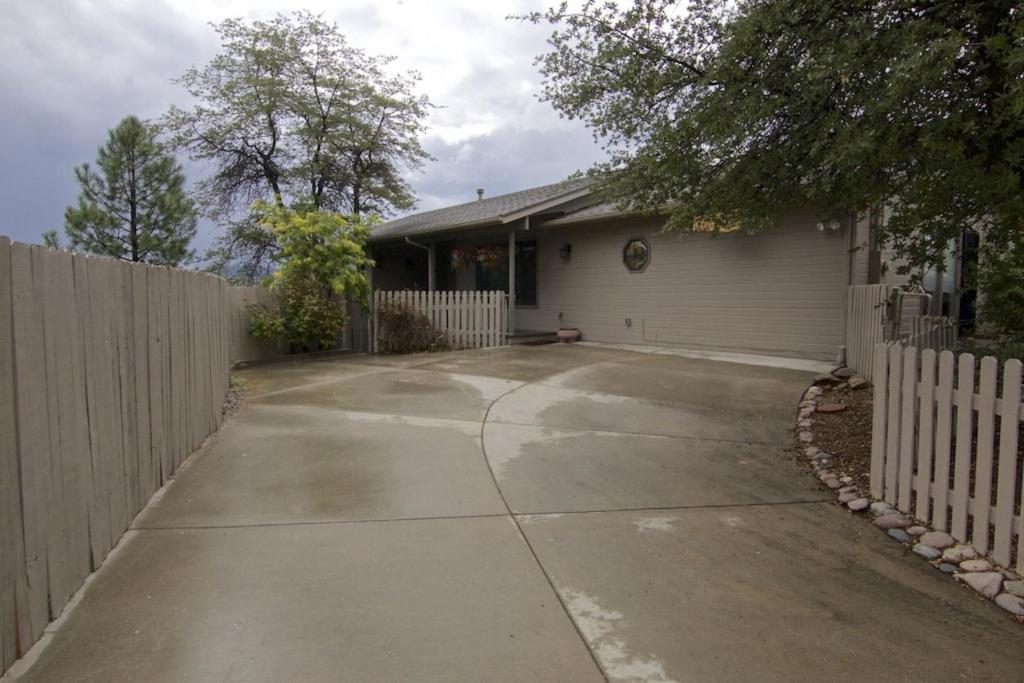 Foothill Retreat