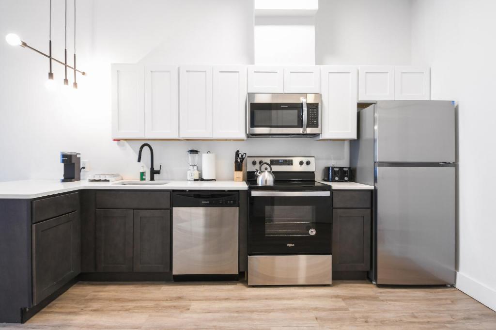 Luxury Kitchens & Bathrooms Newark: Ultimate Style & Elegance Guide
