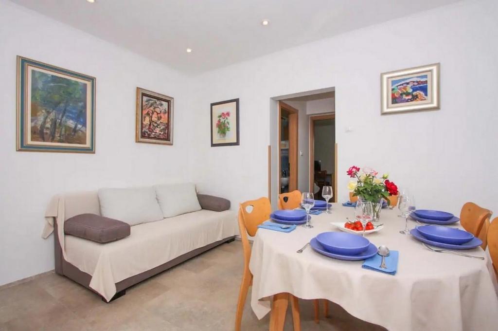 Posezení v ubytování Apartments by the sea Trogir - 20307