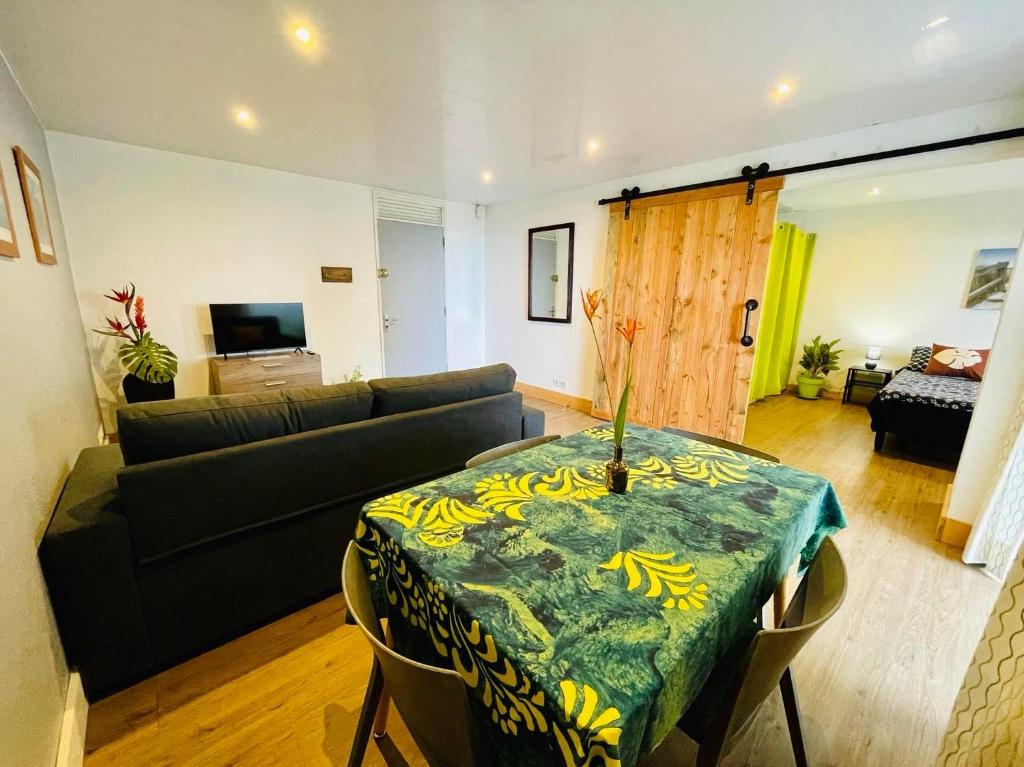 Tunui City Apartment - Quiet & Pool - photo 6 - Tahiti, Polynésie