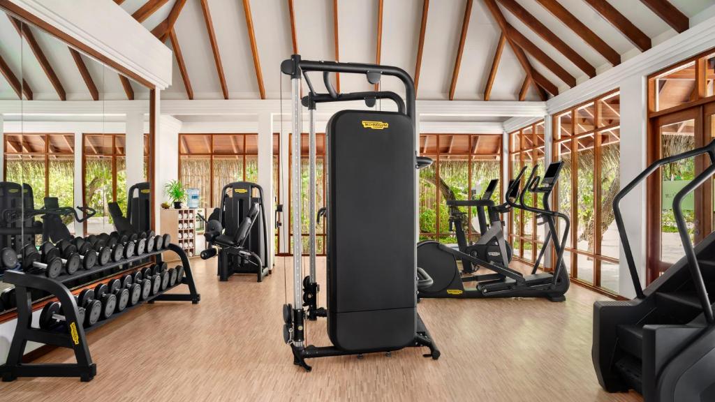 Fitness centrum a/nebo fitness zařízení v ubytování Anantara Veli Maldives Resort