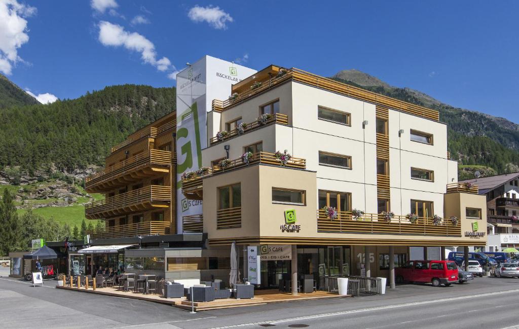 Nespecifikovaný výhled na hory nebo výhled na hory při pohledu z hotelu