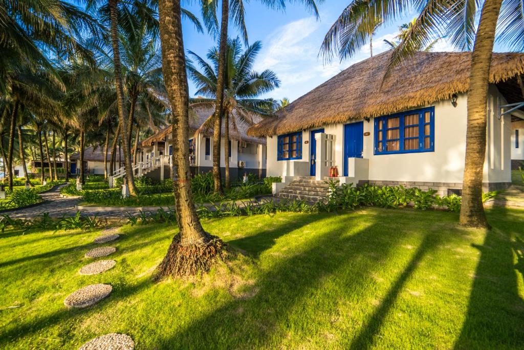 Phòng Deluxe Hướng Biển Giường Cỡ King Không Có Ban Công