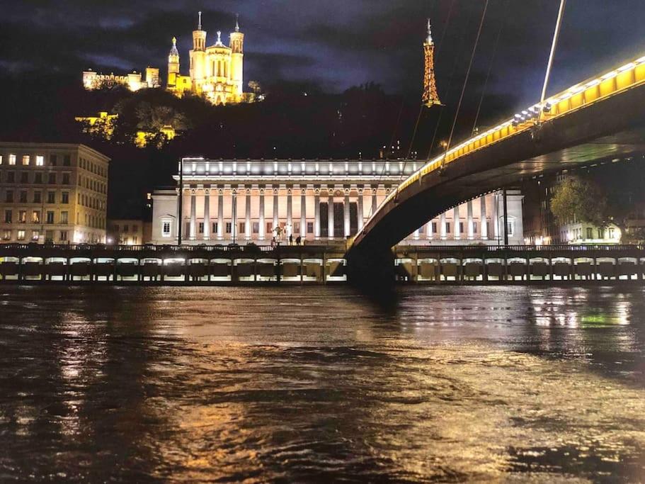 Výhľad na rieku v blízkosti apartmánu
