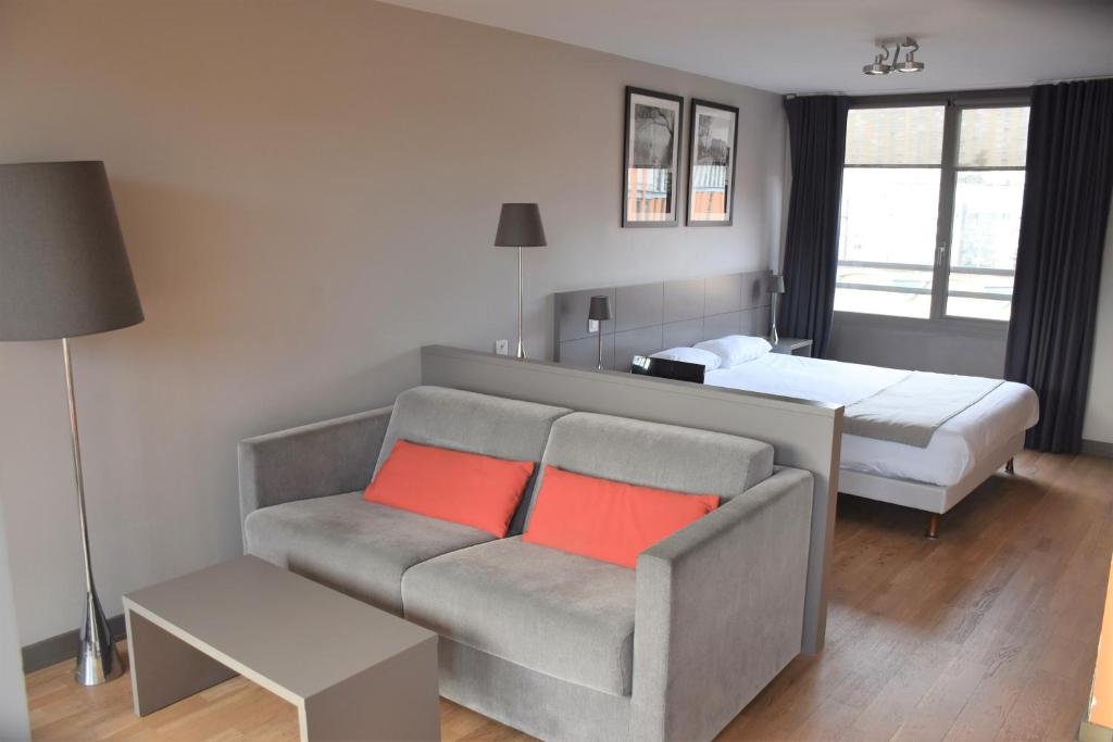 Adonis Lyon Dock Ouest - Resim 25