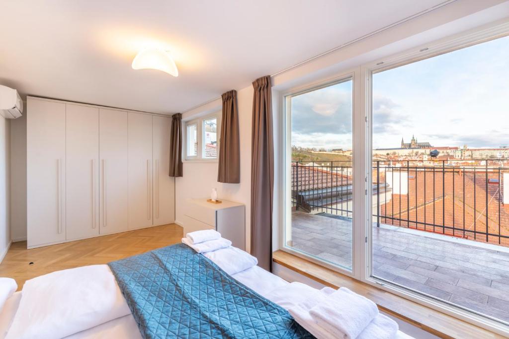 Petrin Tower Residence - Resim 32