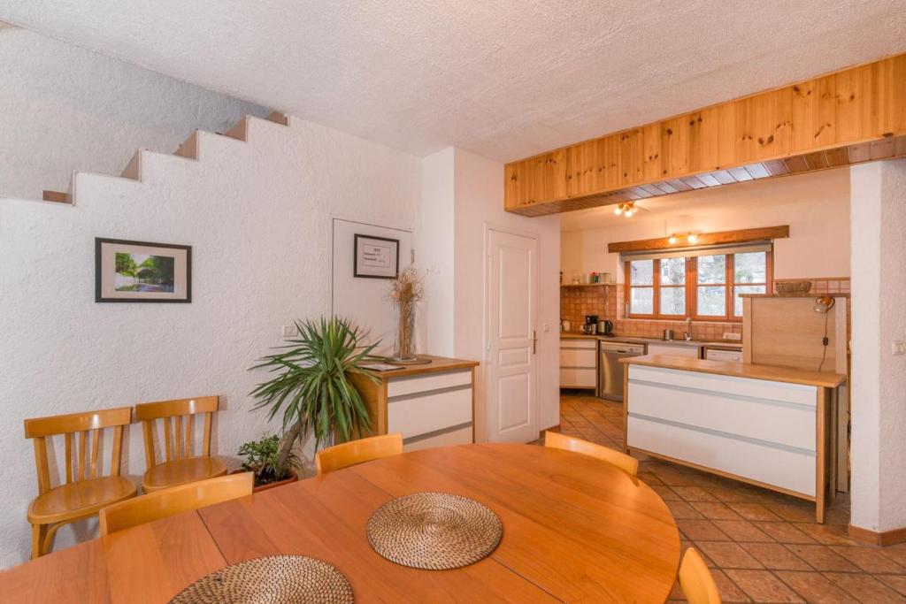 Kuchyň nebo kuchyňský kout v ubytování Mala Vas Chalet
