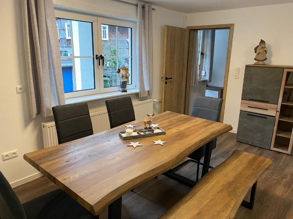 Posezení v ubytování Ferienhaus Am Riedbach - Birstein