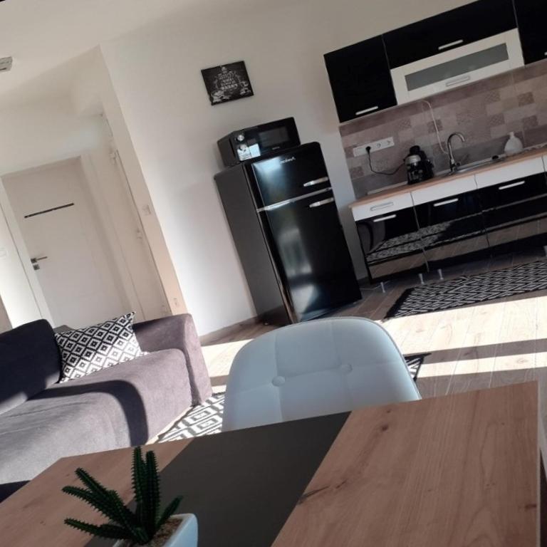Posedenie v ubytovaní Rózsadomb apartman
