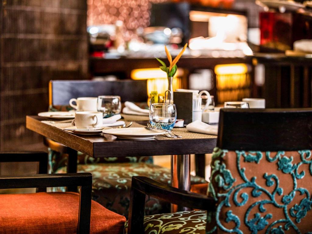 Posezení v ubytování Mövenpick Hotel Ikoyi Lagos