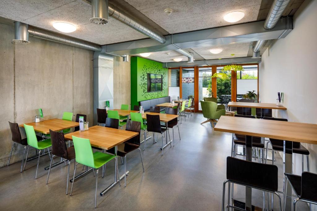 Chalet Hostel @ Backpackers Villa Interlaken - Resim 12