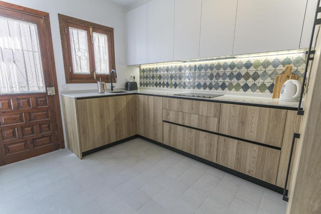 Kuchnia lub aneks kuchenny w obiekcie Canovas Nerja - Nueva Nerja - Pueblo Andaluz 94