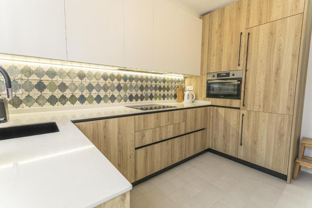 Kuchnia lub aneks kuchenny w obiekcie Canovas Nerja - Nueva Nerja - Pueblo Andaluz 94
