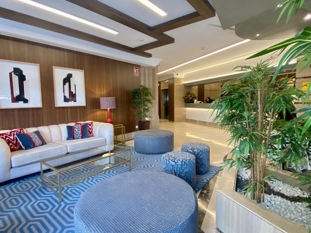 Hotel Derby Sevilla, Seville – Updated 2023 Prices