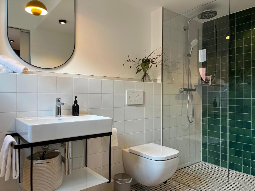 Koupelna v ubytování Hotel-Weingut Bernard