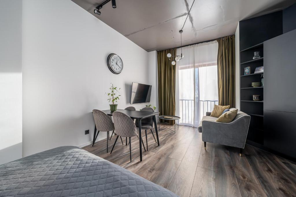 Cosy studio apartment in Ridzenes residence - King Studio