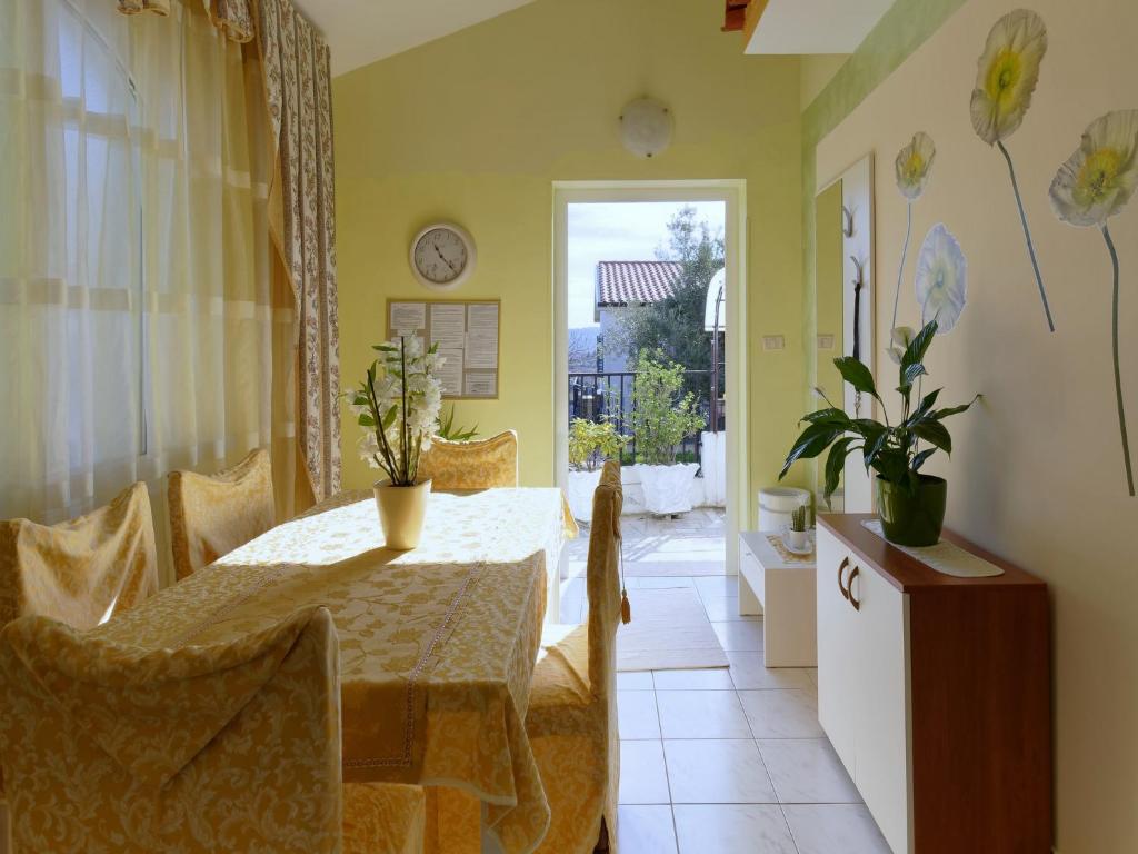 Posedenie v ubytovaní Holiday Home Nevena by Rent Istria