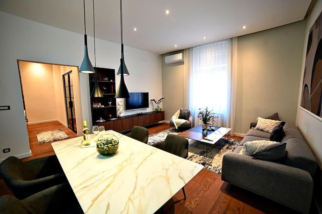 Nino Luxury Apartment - 6