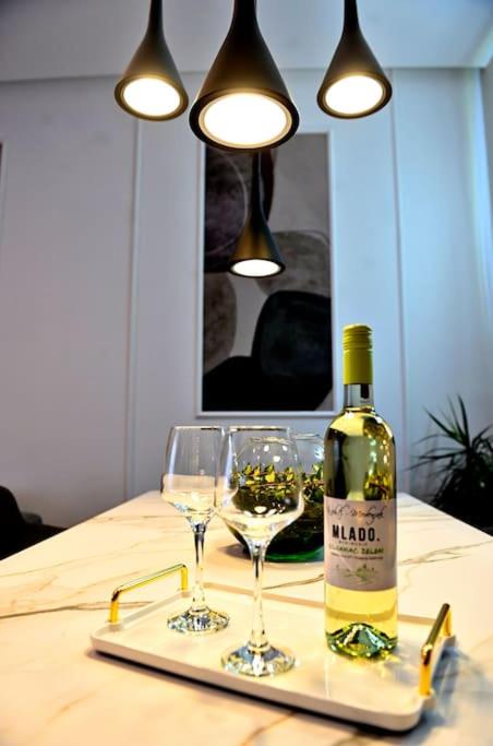 Nino Luxury Apartment - 15