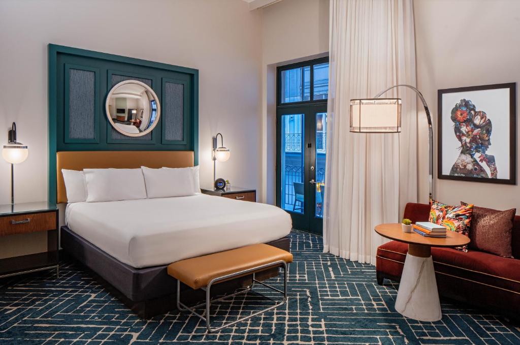 Hyatt Centric French Quarter - King Room With Balcony And View