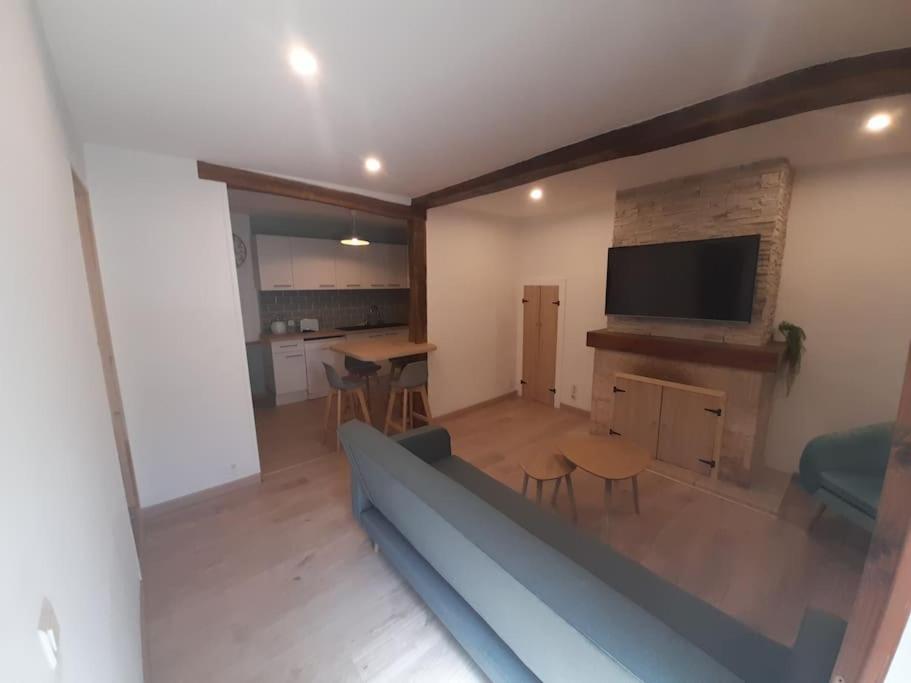 Maison de rue: Auch - Housity