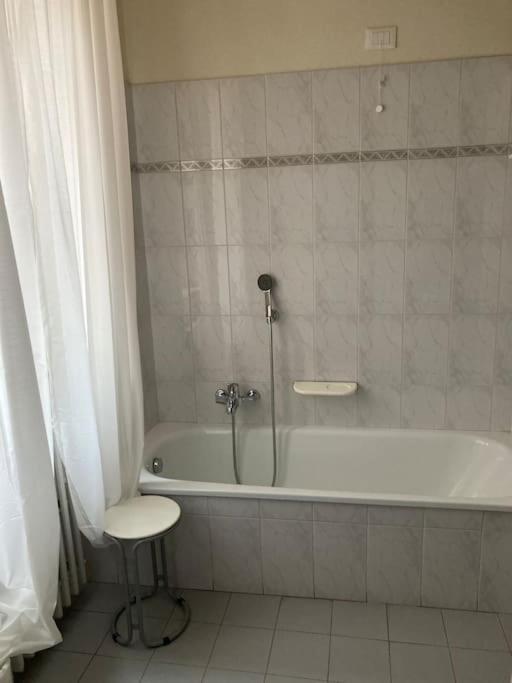 A bathroom at Casa Nina, intero appartamento