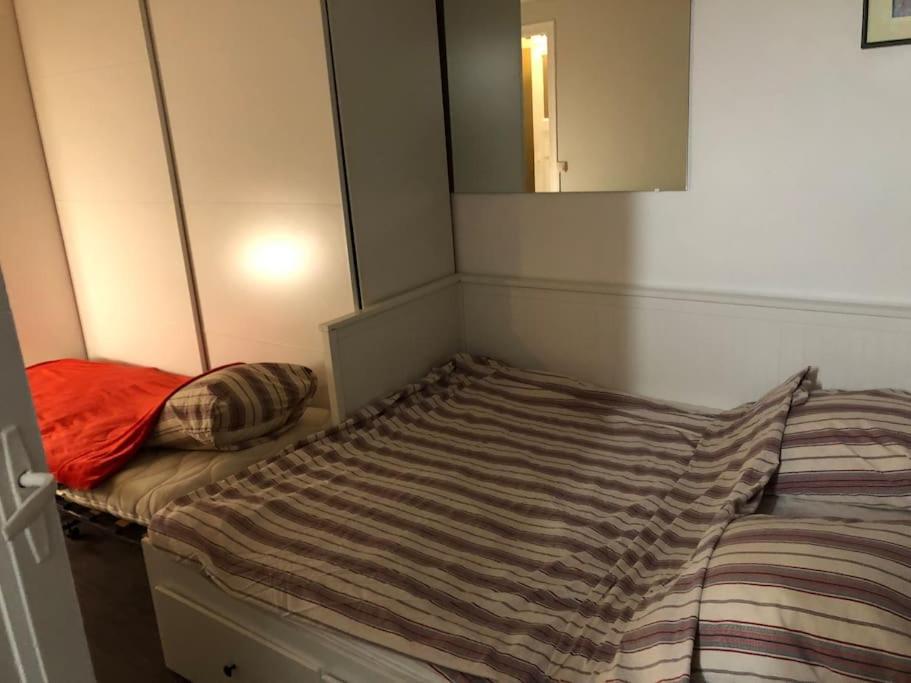 Fotografia z galérie ubytovania Beau appartement,proche de métro v Paríži