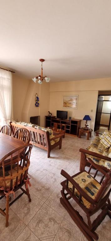 AP 52 Centro com varanda