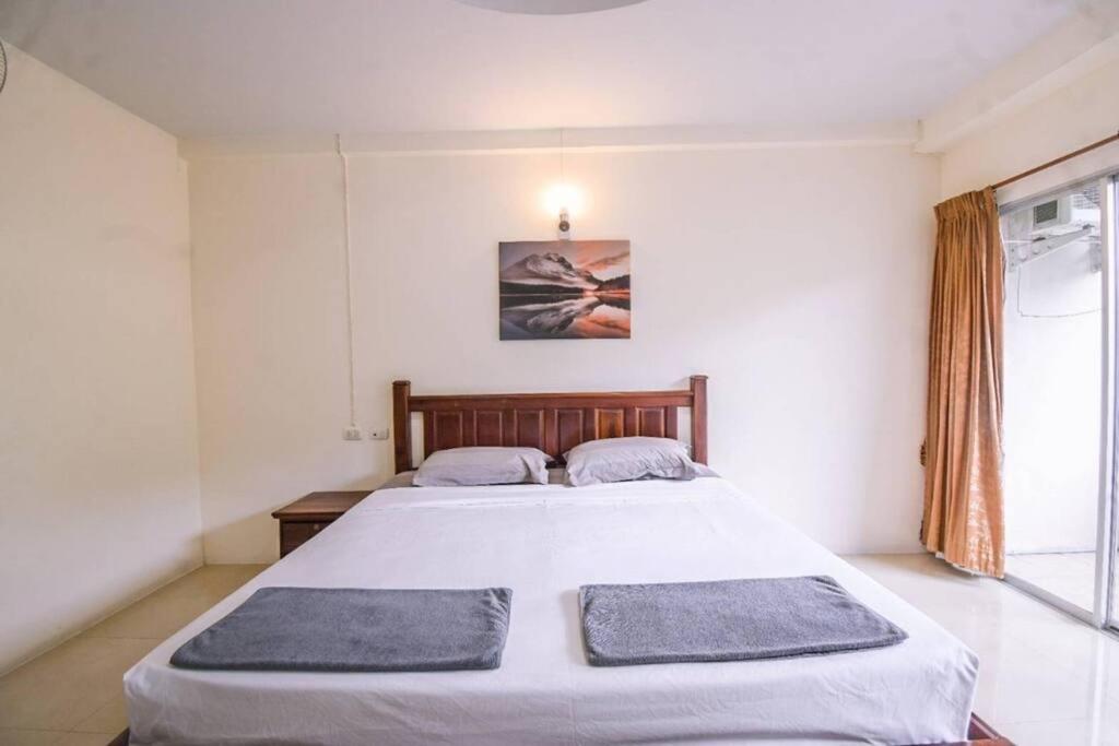 We Residence photo