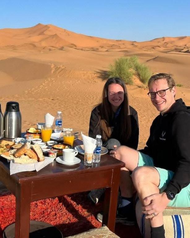 Hosté ubytování Authentic Desert Luxury Camp
