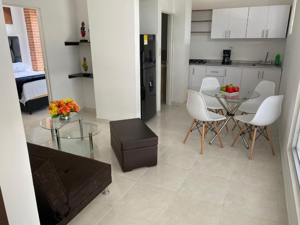 Kuchyň nebo kuchyňský kout v ubytování Acogedor Apartaestudio